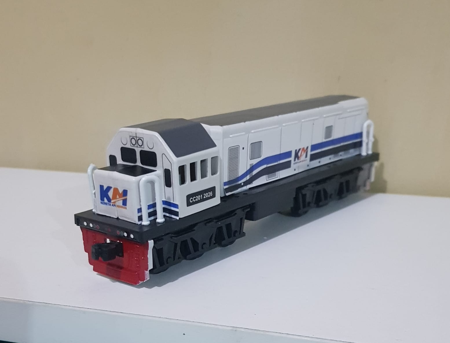 5 Tips Merawat Miniatur Kereta Api Agar Awet